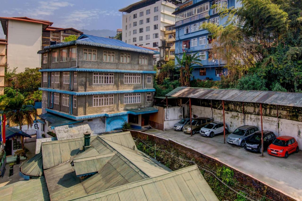 Montis Soyang Premium Heritage Hotel Gangtok Exterior photo
