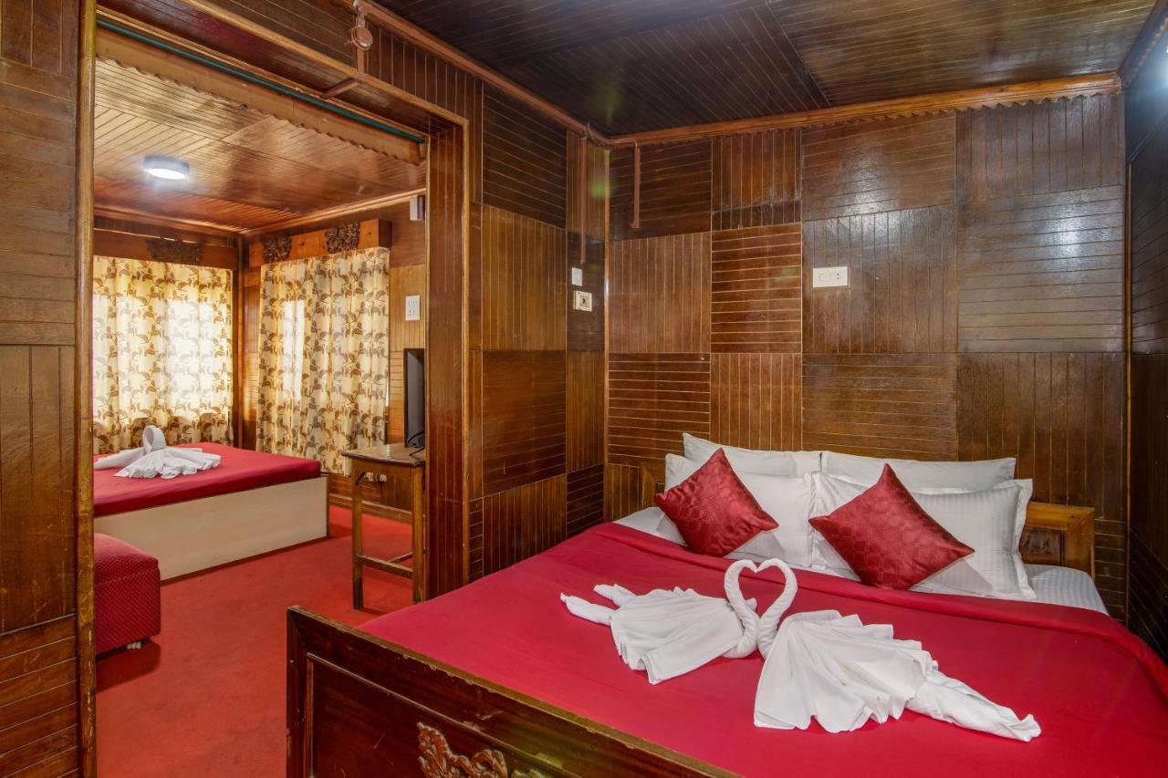 Montis Soyang Premium Heritage Hotel Gangtok Exterior photo